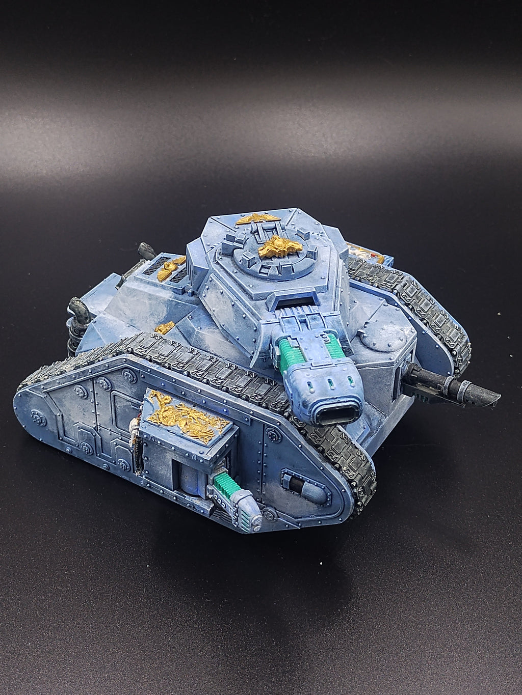 Medium Vehicle